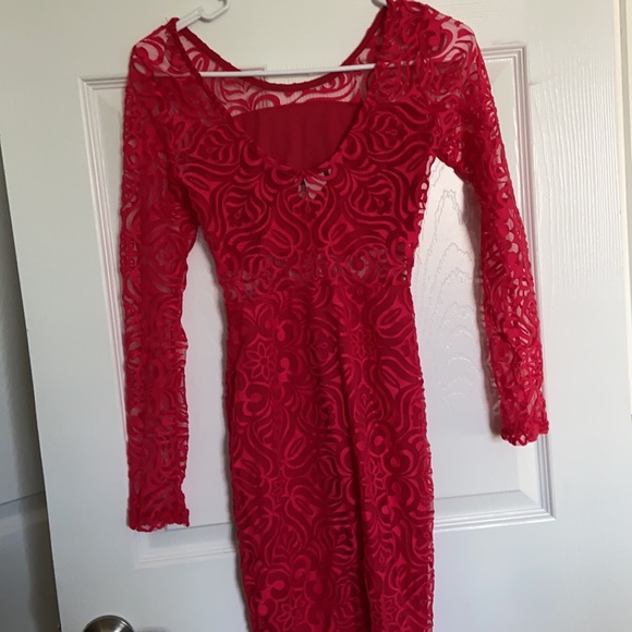 Dress - Picture 2 of 3